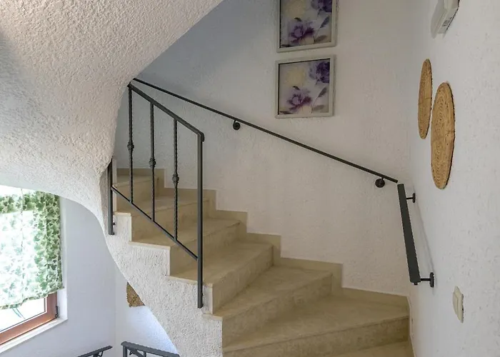 Villa Casa Dell Artista With Private Jacuzzi